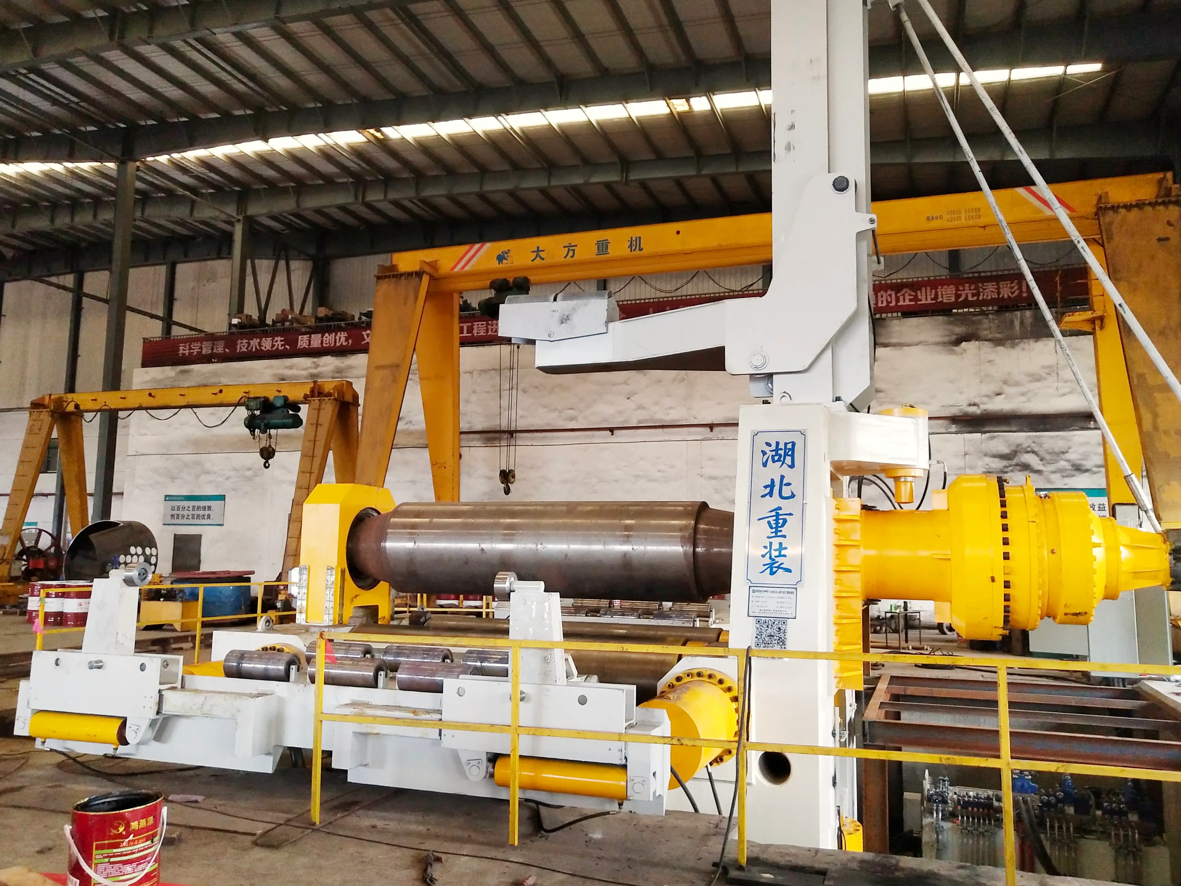 EZHONG Specialized Plate Rolling Machine For Wind Power Tower - 翻译中...