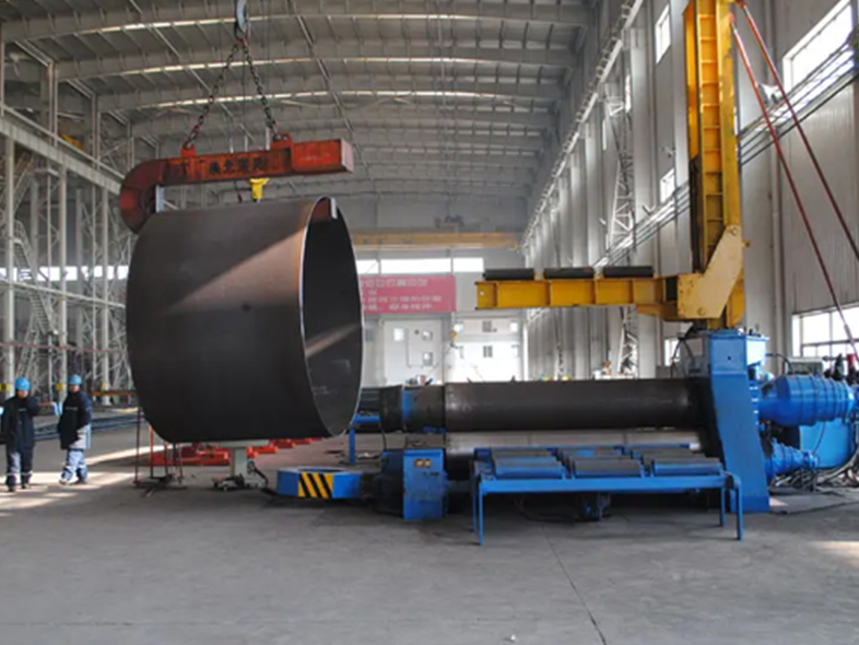 Applications des machines à cintrer les plaques dans l'industrie moderne